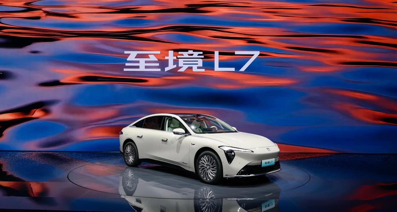 别克至境L7正式上市了，限时权益价16.99万~21.59万元，是不是比预料的低