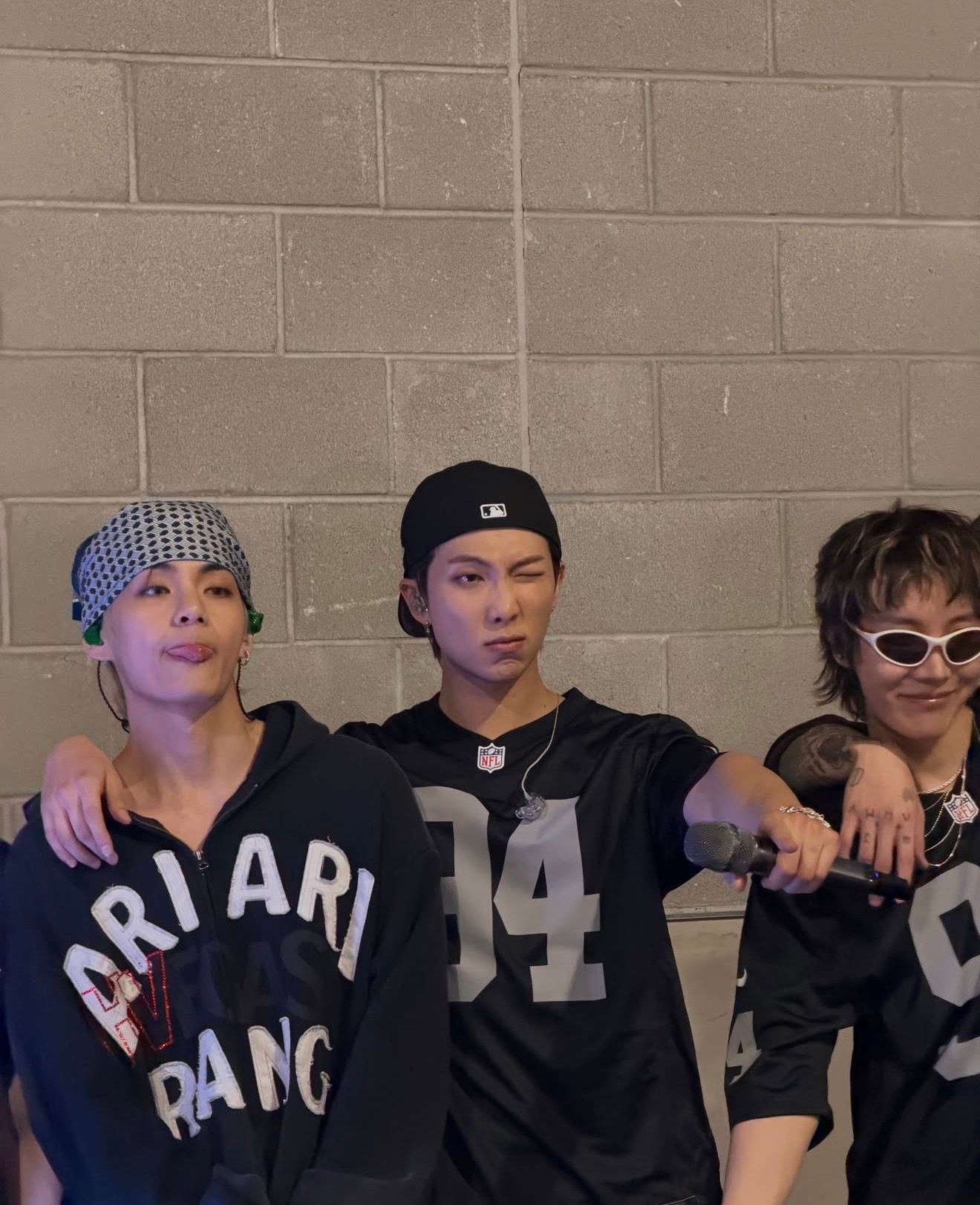 ▪️26.06.01🐨IG更新小哼相关嗷呜 我们小哼和哥哥们 🐯🐨🐿️ 