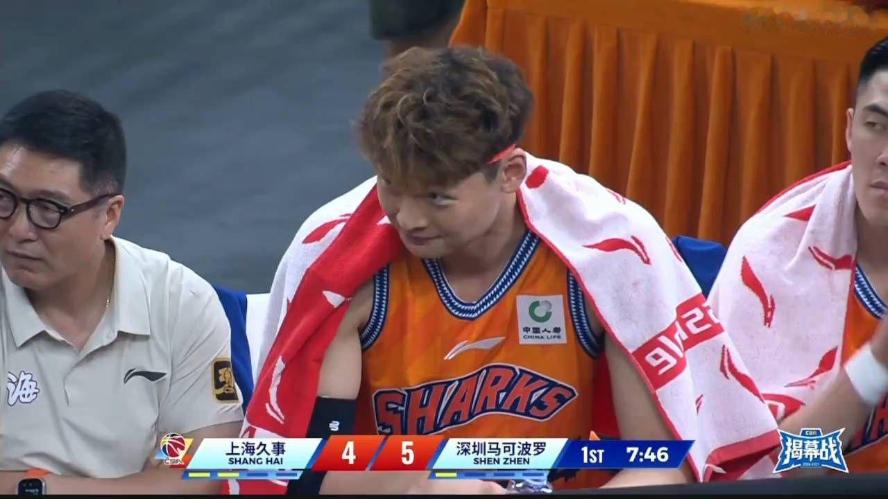 CBA揭幕战！上海主场 拉塞尔麦基首秀 。