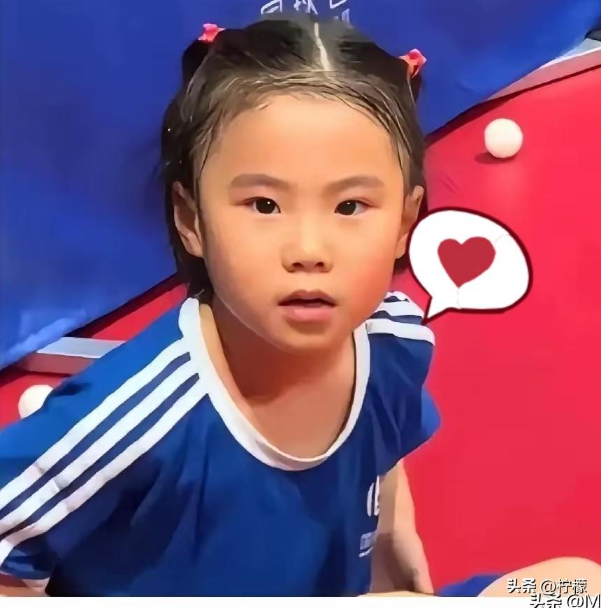 全网刷屏！王楠10岁女儿独自征战全国赛无缘晋级，通透教育打脸无数家长
 
刚刚落