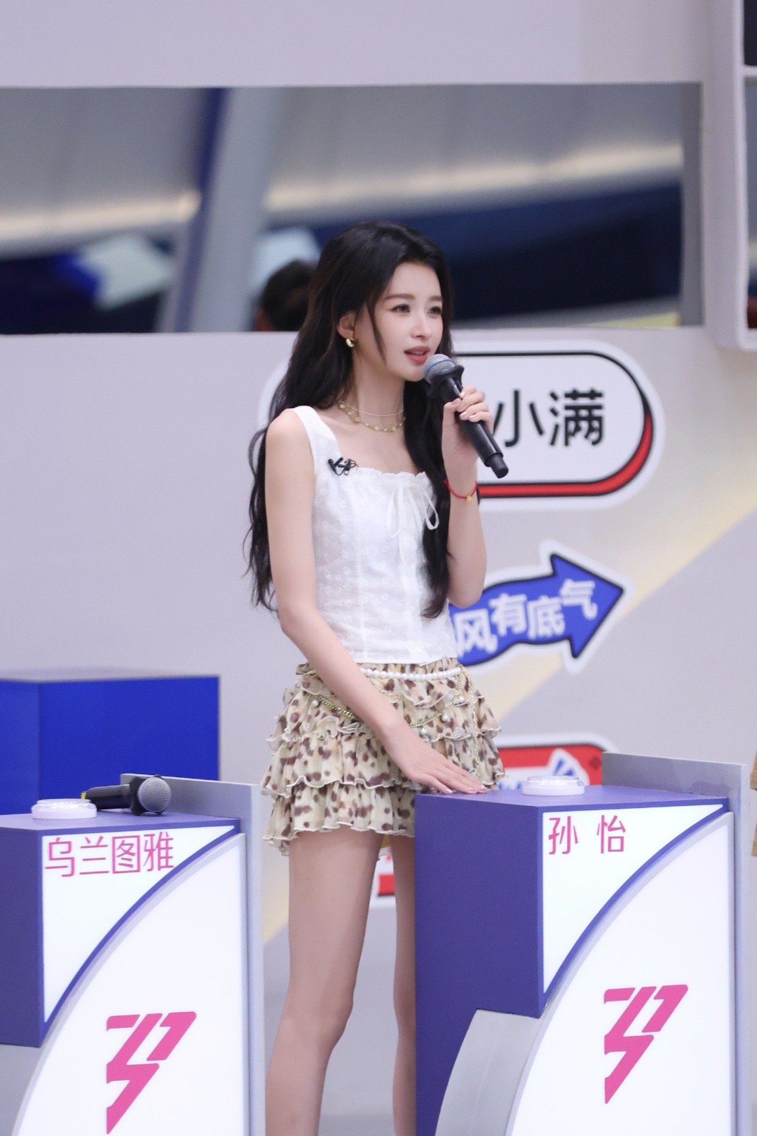 谁的青春回来了！孙怡乘风舞台还原黎璃，还是当年的白月光孙怡还原黎璃造型乘风202