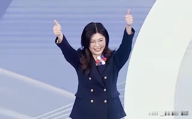 比马英九更勇，郑丽文丢出两岸“震撼弹”——公开主张国民党重返执政后签署“两岸和平