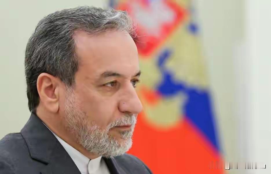 特朗普提议谈判，意思就是在请求伊朗停火谈判，特朗普嘴上总是说自己赢了，赢麻了，其