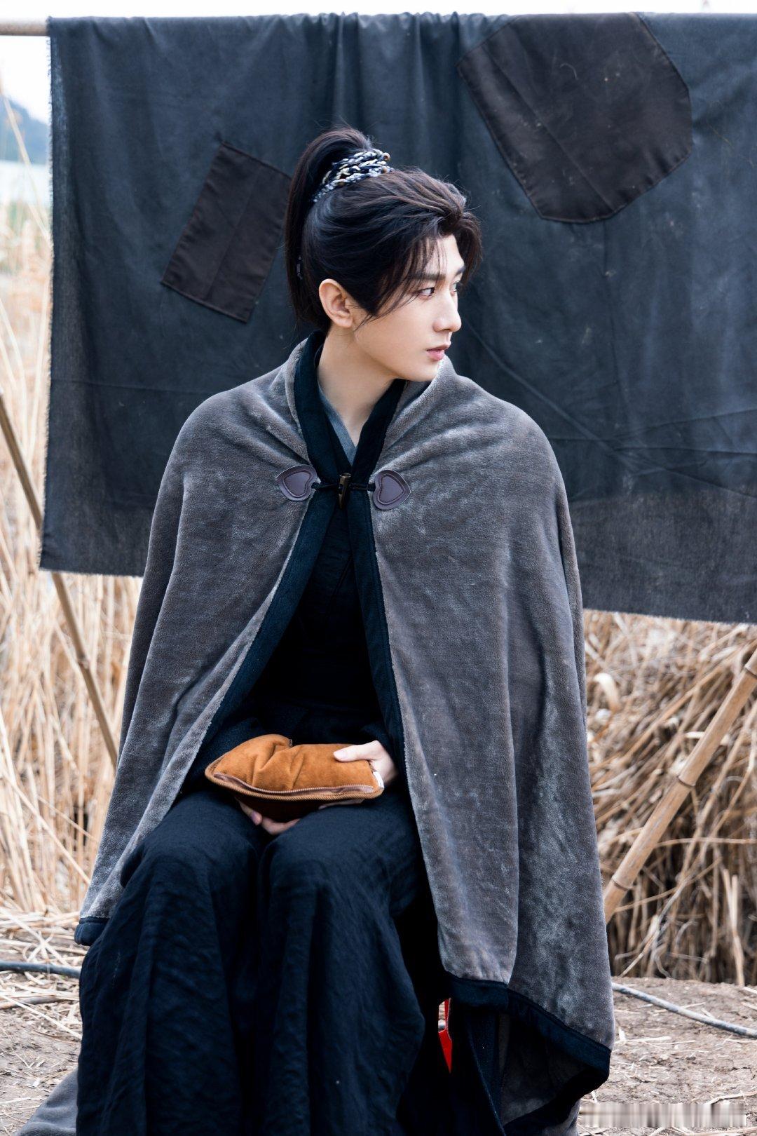 成毅长安二十四计长尾效应 剧情反转处处藏共情，开播揪心收官回味，热度不散讨论不休