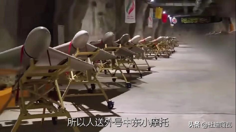 伊朗小摩托有了用武之地！
小摩托的成名之战还是在俄乌冲突中，当时俄罗斯进口了大量