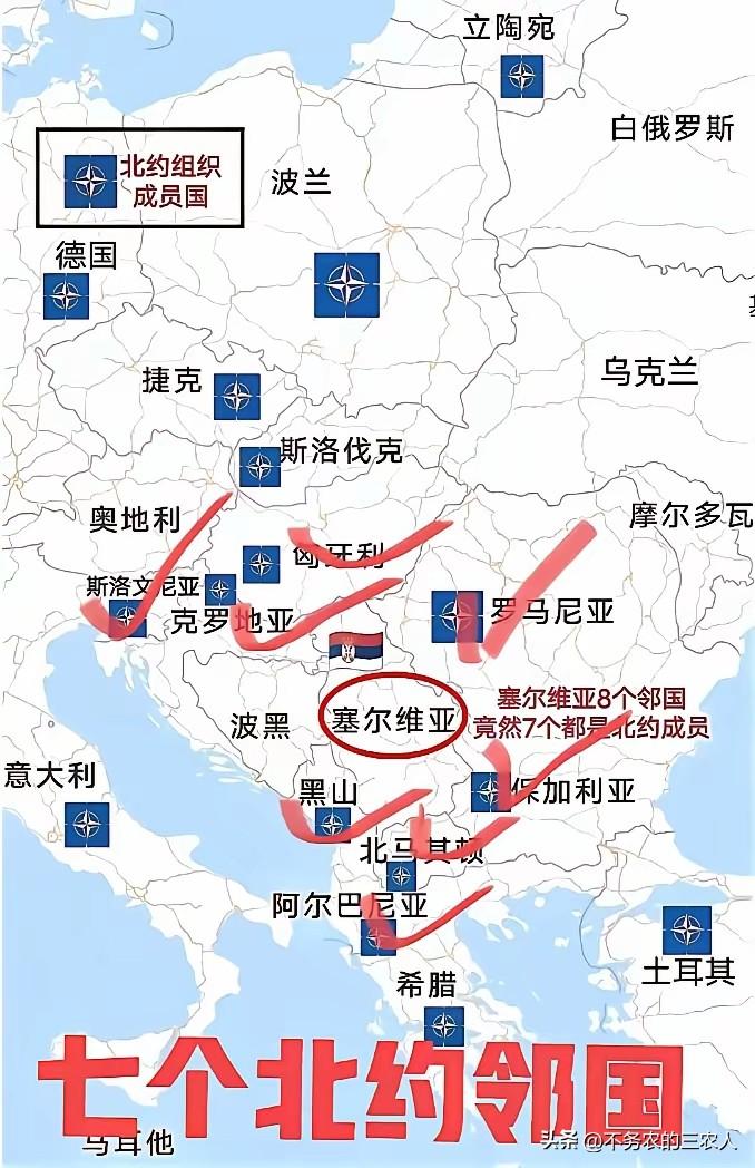 家人们，看看这张地图！
整个巴尔干半岛巴掌大的地方，挤着十几个国家，人种相近、语