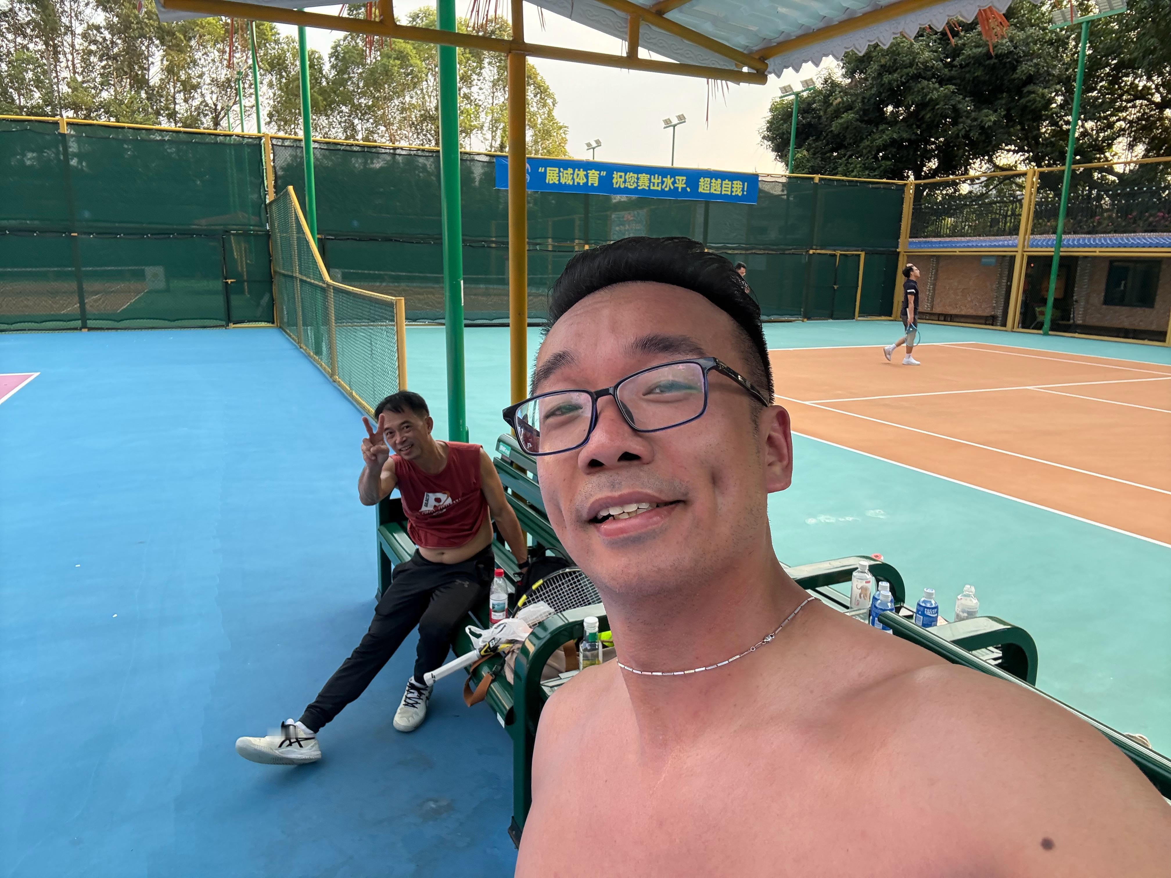 35度的高温，今天被老岑打懵了！ ​​​