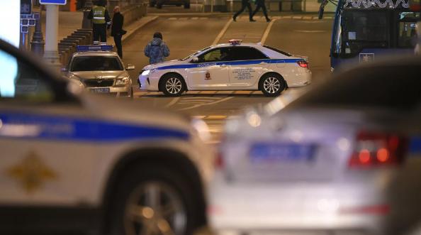 普京收到好消息。

俄罗斯克格勃立下大功。现场抓捕乌克兰特务。缴获35架FPV无