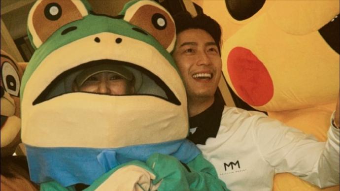 向太是彻底转型当狗仔了？爆料接连翻车，不缺钱的她到底图啥？
  
向太明明身家丰