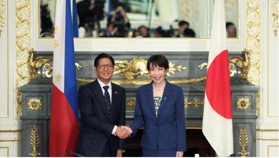 硬刚到底！日本火速回应中日菲海域争端，公然表态：不承认第三方约束。
 
6月1日