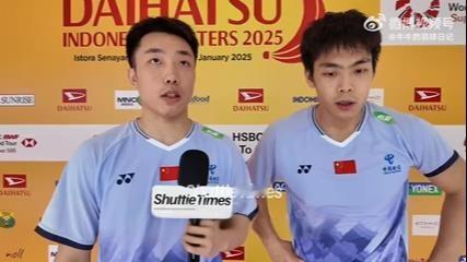 刚刚结束了一场泰国羽毛球公开赛男双1/8决赛，世界排名第56位的囯羽组合谢浩南/