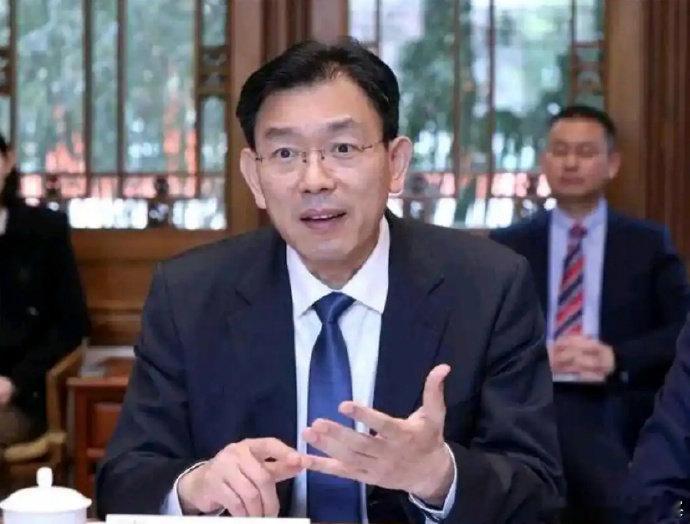 人工智能打破学科边界AI时代高等教育面临挑战 教育部发布会曝出清华教师的教学困境