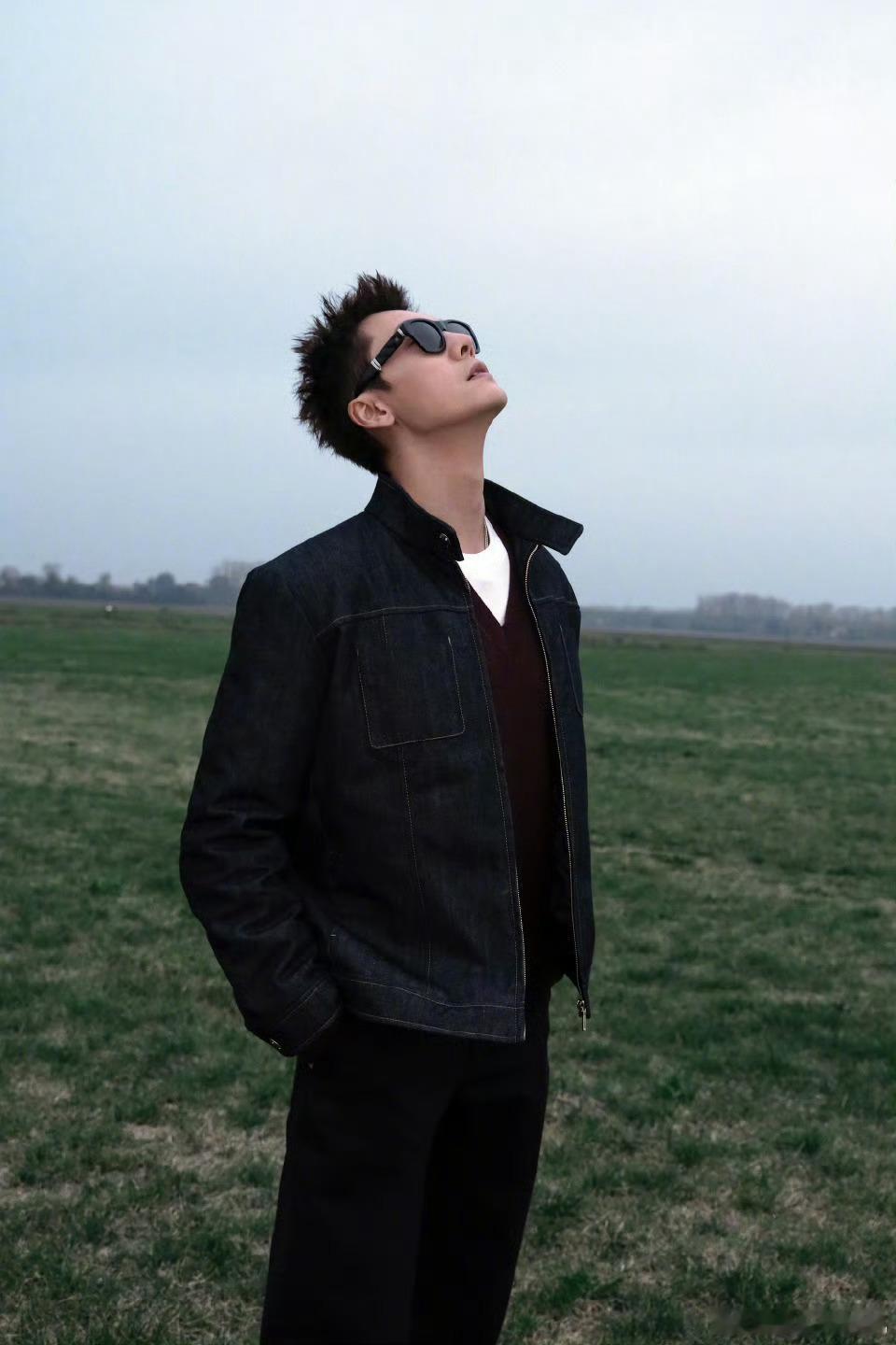 陈伟霆说被任达华点醒才来到内地时间的答案 这段经历也提醒我们，别小看自己随口的一