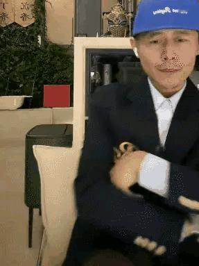 瑞士宁可免费送全世界，也绝不对华出口！
 
在全世界所有犬种里，有一种狗的地位极