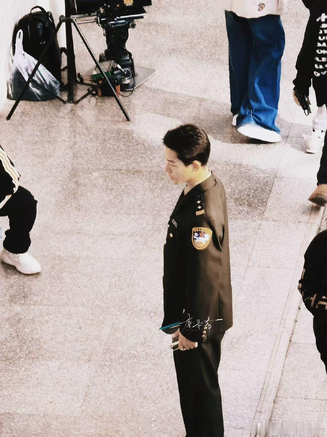 我在东北当警察领衔主演张晚意 张晚意首个刑侦剧男主 刷到官宣直接被惊喜到！张晚意