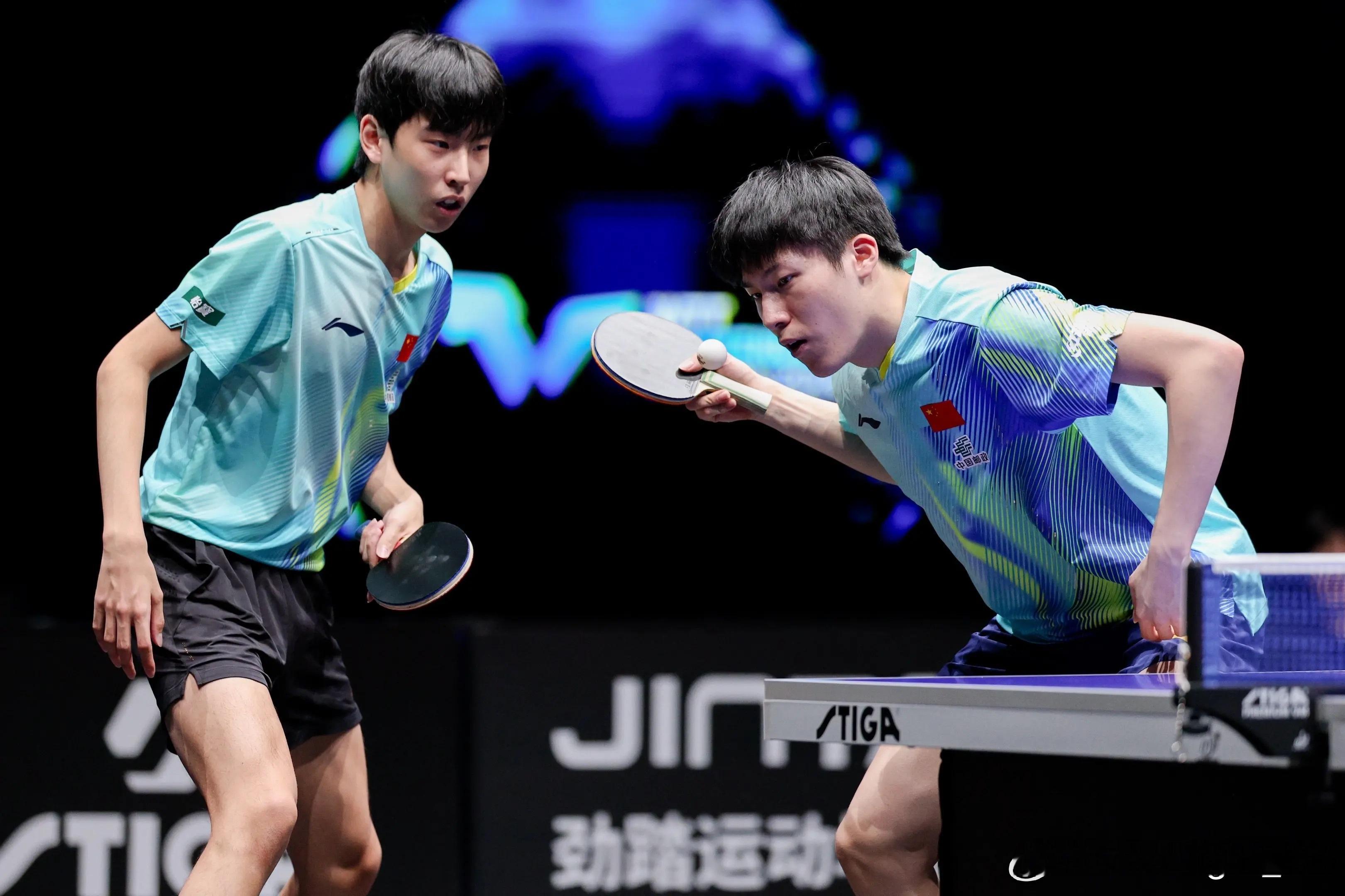 李和宸：感谢领导教练，感谢搭档@ 温瑞博 解锁🏆，也看到了差距，继续努力💪 