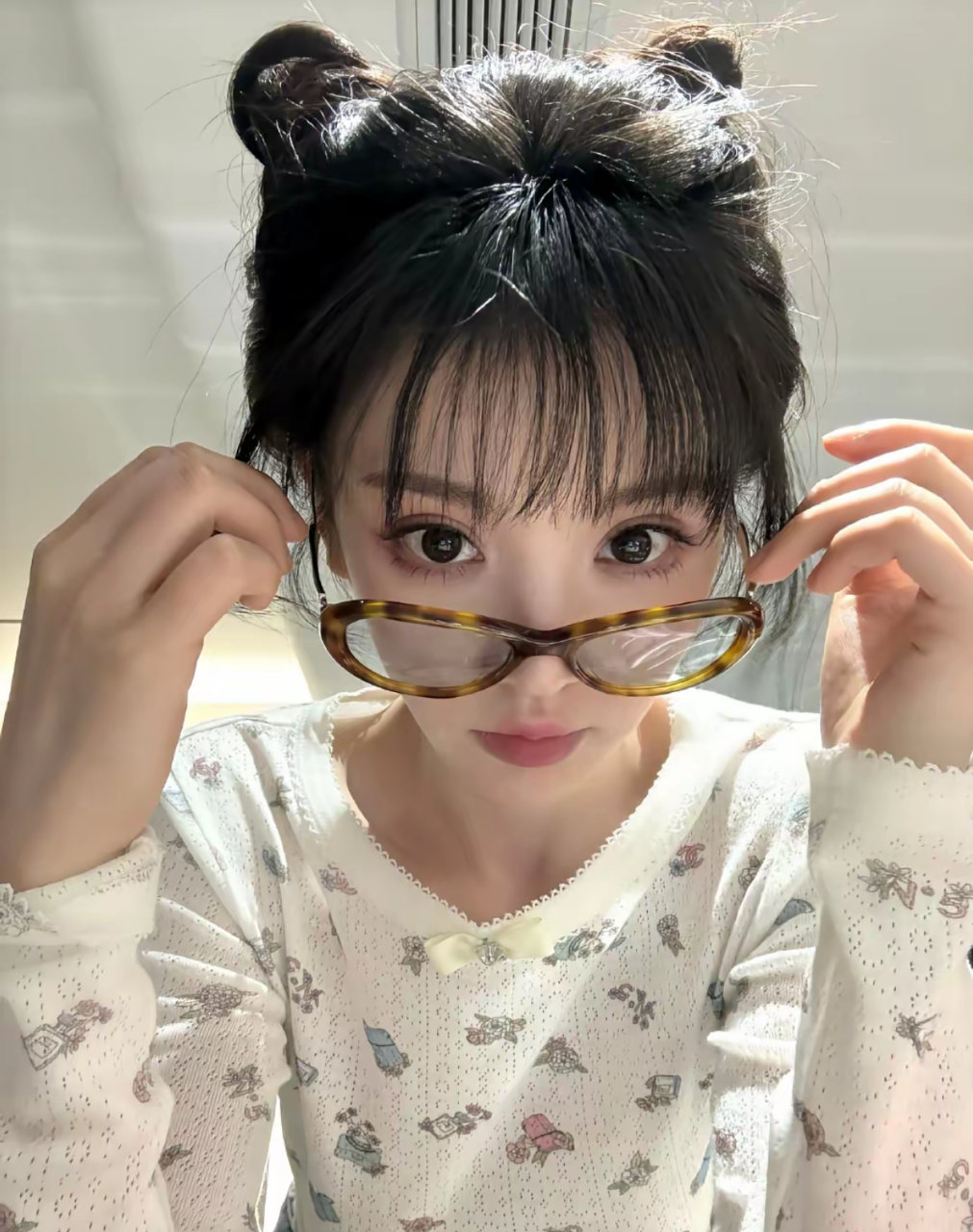 田曦薇完全就是小猫塑田曦薇根本就是小猫 找到了一些田曦薇是小猫的证据 ​​​