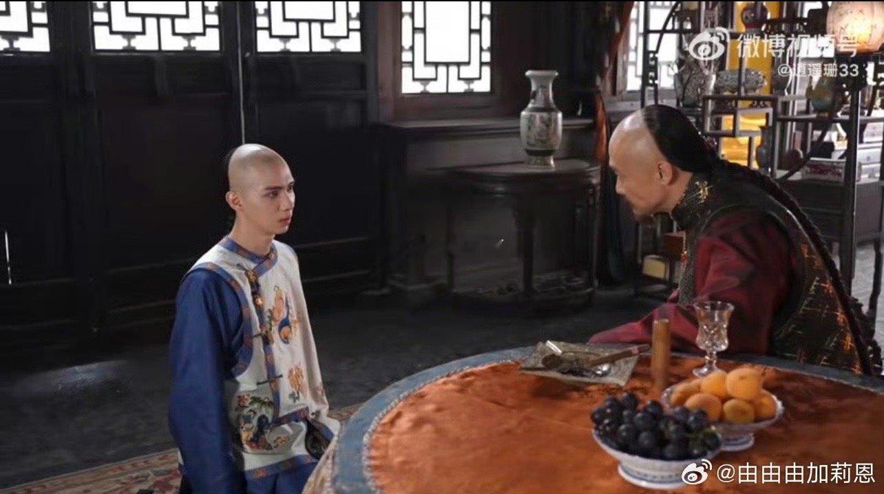 鼻涕都掉了结果罗一舟在走戏 罗一舟的表演是有“呼吸”的。在这场走戏中，你能清晰地