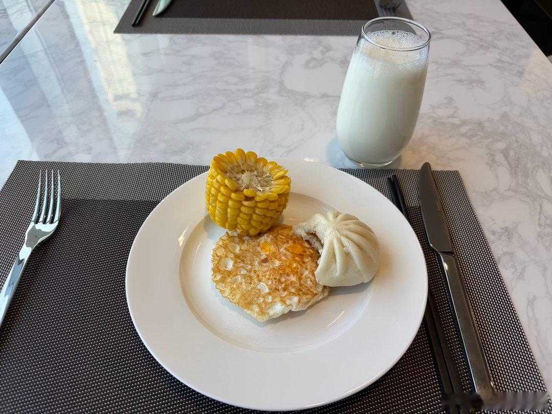 CC的柴油混动我知道是个什么结构了…我得知的那一刻，下巴都快惊掉了。不是Hi4-