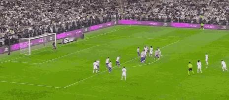 巴尔韦德的飞火流星，力量之大不逊于当年的卡洛斯！
西班牙超级杯，皇马对阵马竞，比