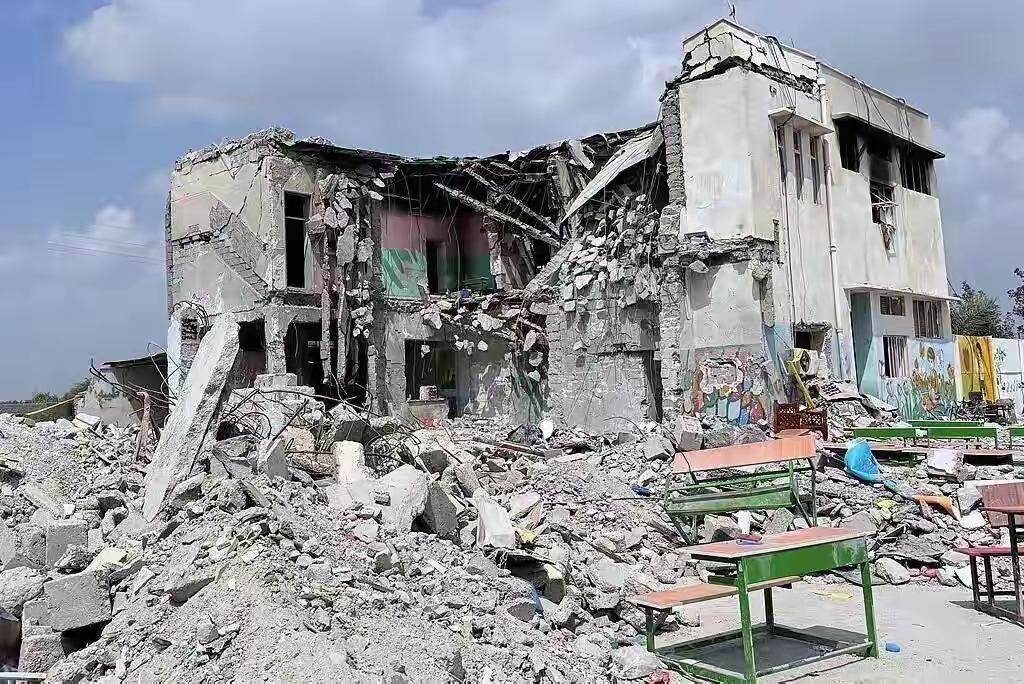 要说地球上最讲义气、真正做到两肋插刀的两支武装，真正做到以色列打谁我就打以色列的