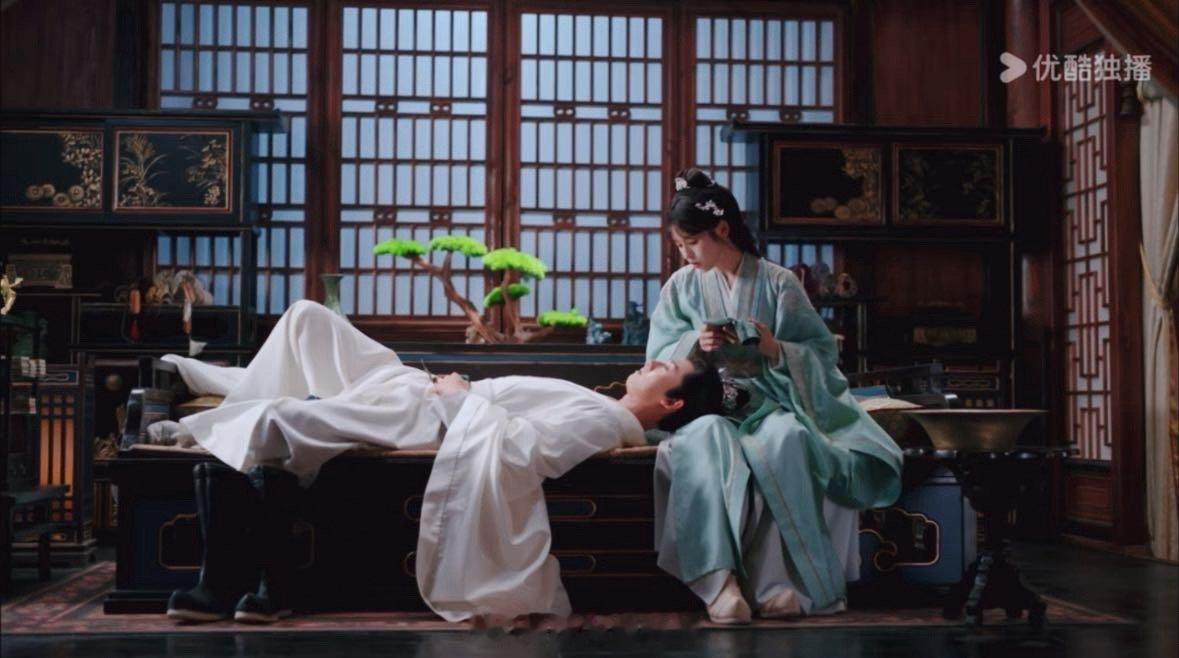 鹤男江湖侠女感拉满了 看了钟霖才懂什么叫“智性侠女”！鹤男演出了侠骨中的细腻：为