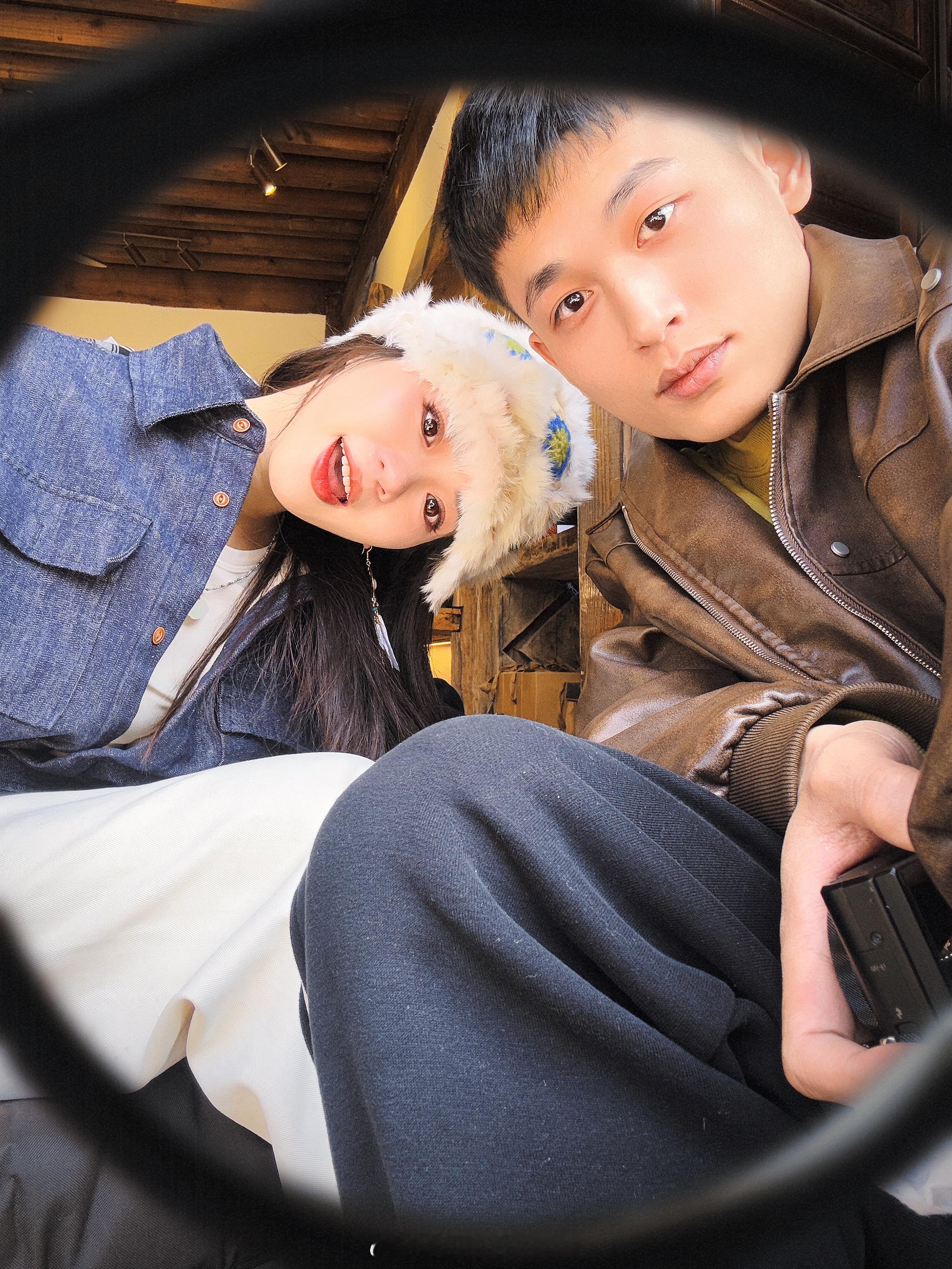 我问你怎么看他说听你的我说但是……他说有我在！ ​​​