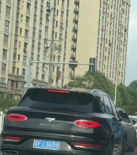 南通宾利第386部。​ ​​​​