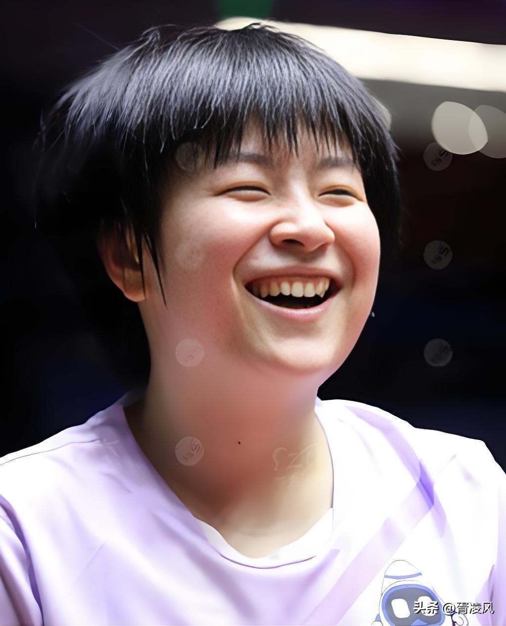 覃予萱不战而胜，说实话我高兴不起来，德国考夫曼的退赛，在我看来，覃予萱是失去了一