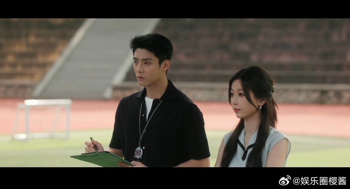 让陈靖可演教练的人是天才吧 《灿如繁星》定档喜讯来袭，陈靖可化身王法教练，操场衔