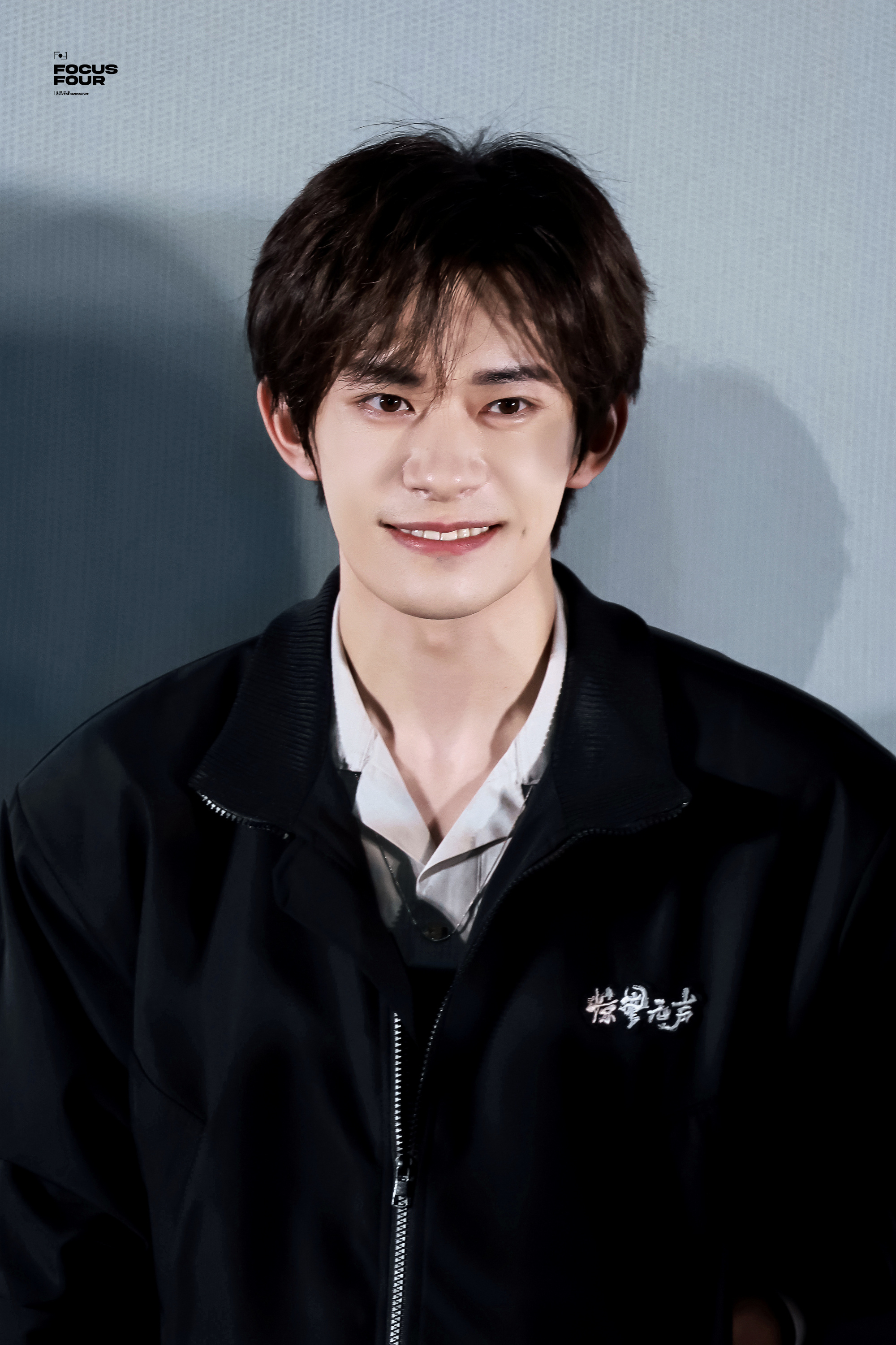 华为pura90系列全球代言人易烊千玺 易烊千玺绿联全球品牌代言人 别回头 卯足