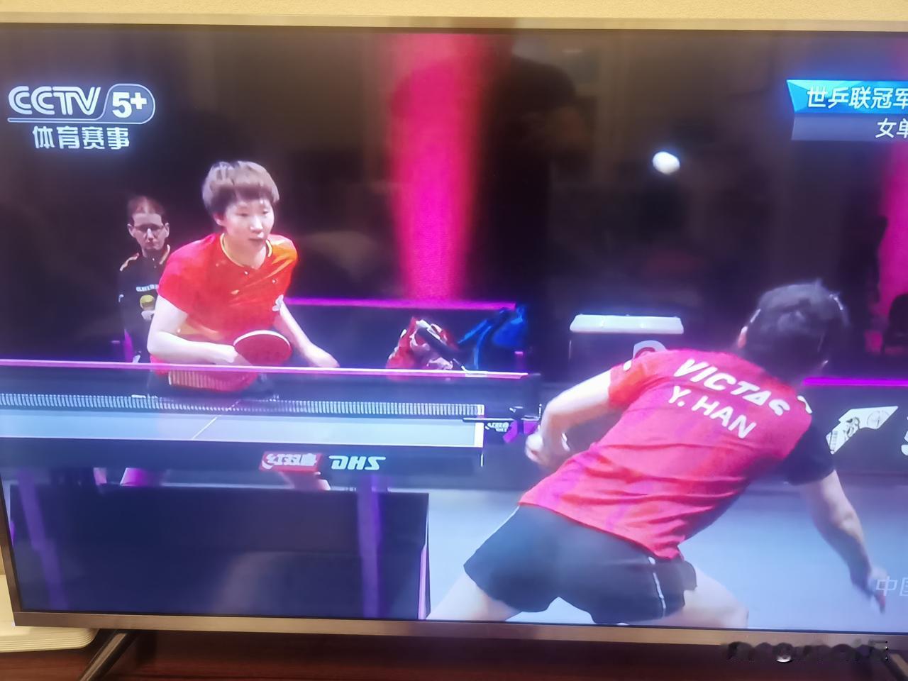 世乒联冠军赛最大的冷门出现了！多哈站1/4决赛，王曼昱3：4不敌韩颖，无缘四强！