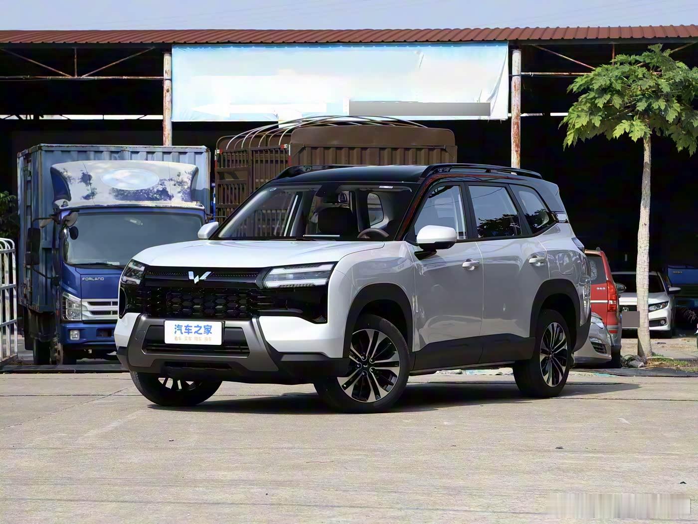 近日，我们从上汽通用五菱官方获悉，五菱星光560将于明年1月份上市，作为五菱星光