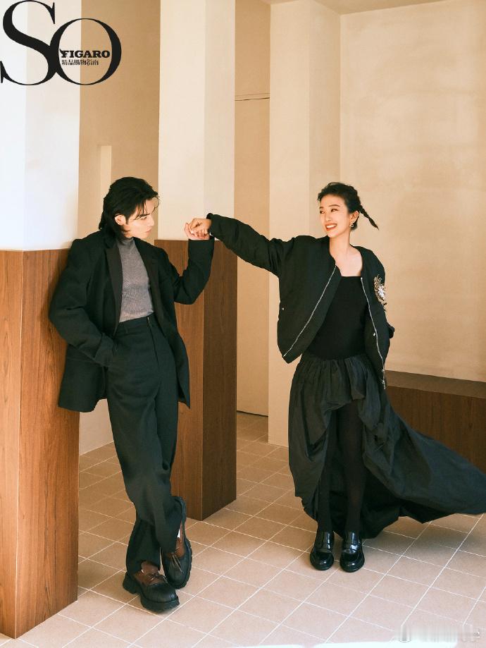 SoFigaro萧敬腾林有慧封面萧敬腾林有慧爱情絮语大片不用刻意秀，细节里全是爱