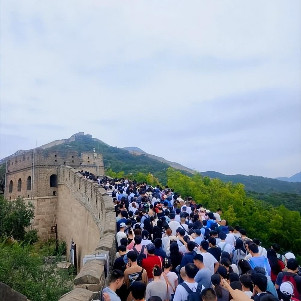 美国驻外使领馆7月29日写道：“旅游安全：中国的旅游业监管不够完善。针对设备和设