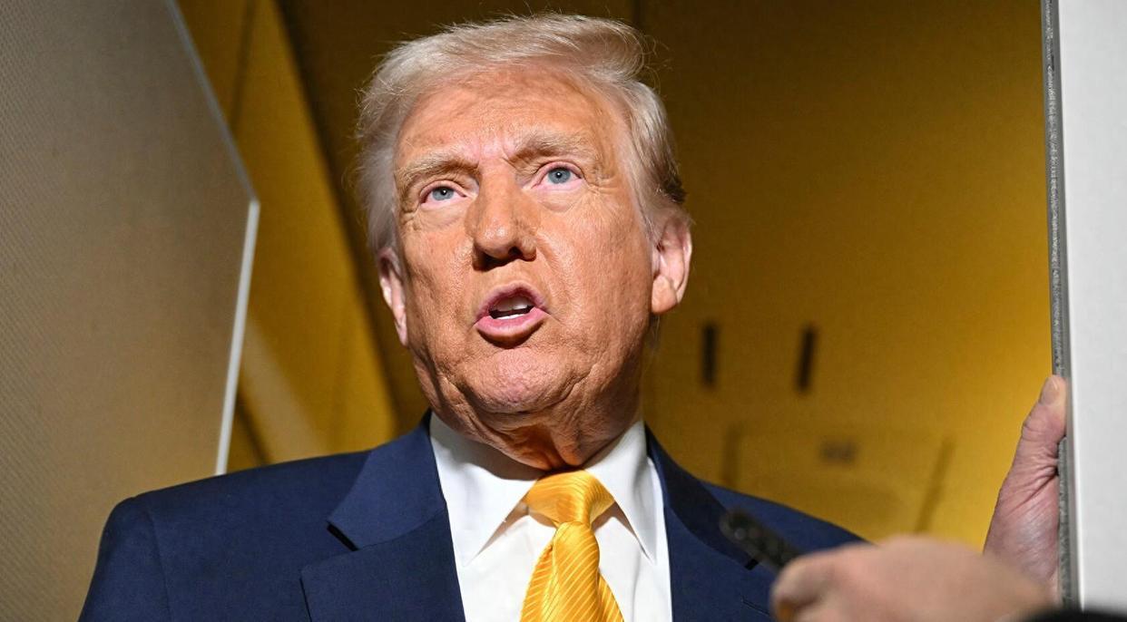 根据每年以5%经济增长率，在2037年左右，中国🇨🇳成为世界上第一大经济体，