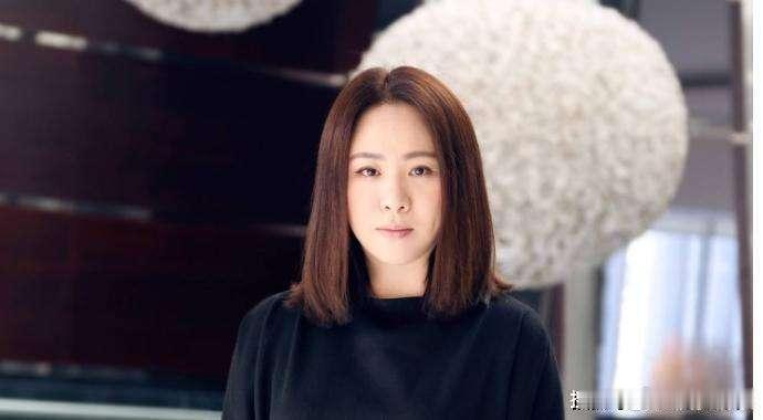 图1是唐人老板蔡艺侬图2是唐人早期女艺人孙莉 图3是唐人早期女艺人刘诗诗 图4是