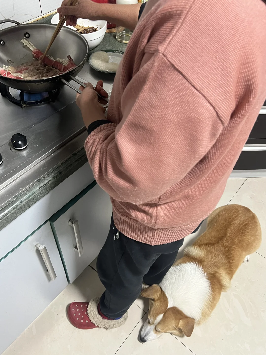 每一份陪伴都是明码标价的