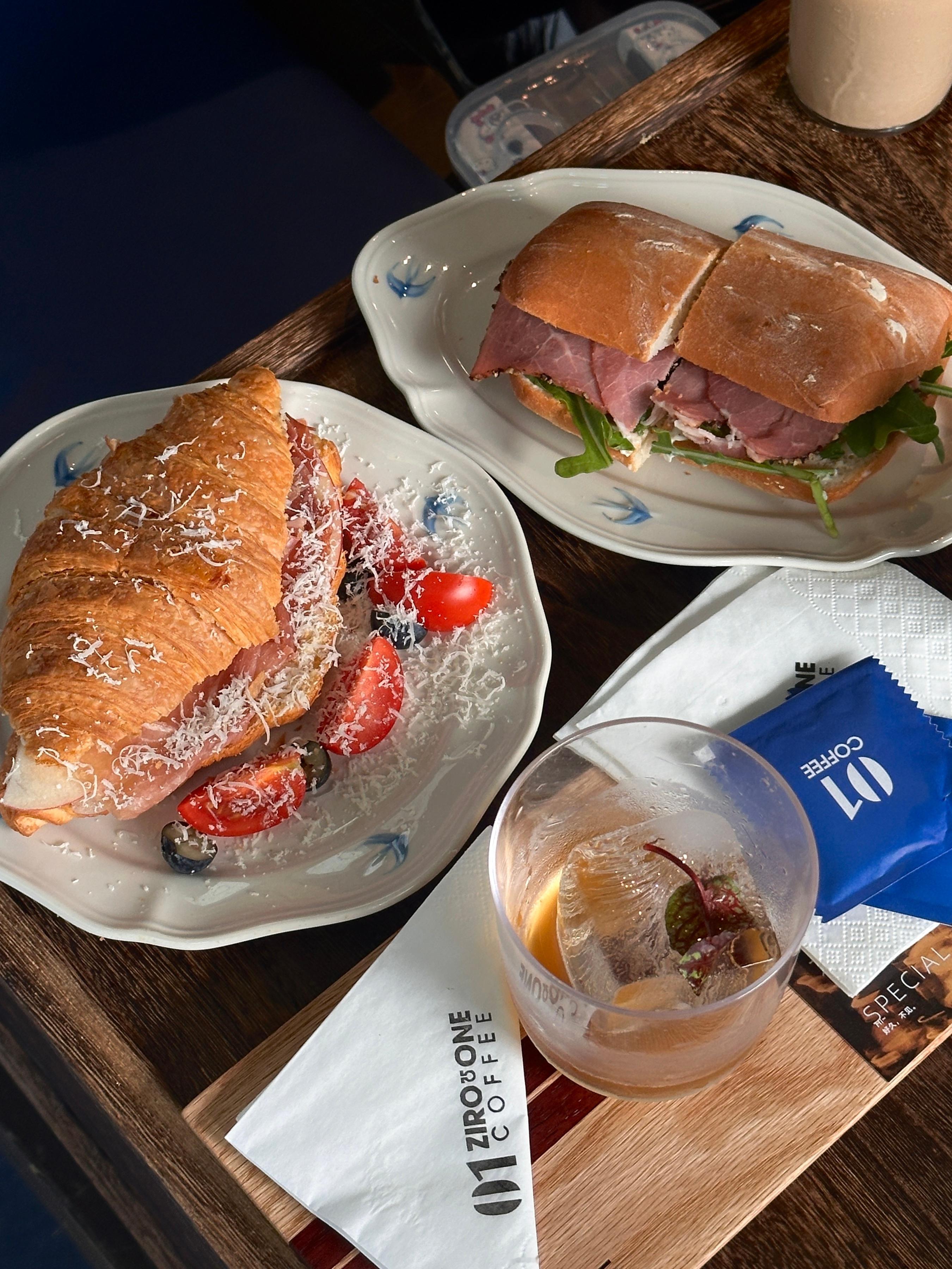 🥲上班让俺的生活完全无趣！ 