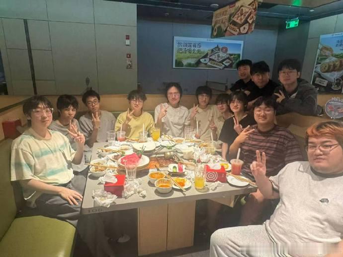 【Hero全员散伙饭】10月27日凌晨，落尘、坦然、妖刀、玖熙、清弦、紫渊、白清