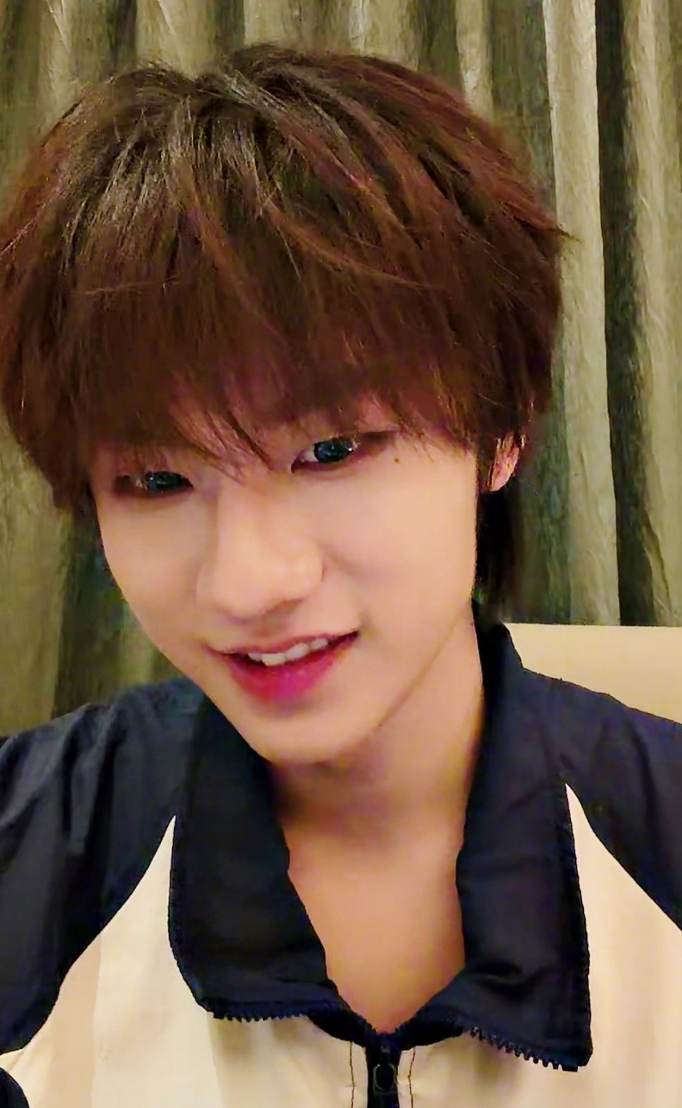 张子墨明天音乐节结束会不会直播呢 好想你！