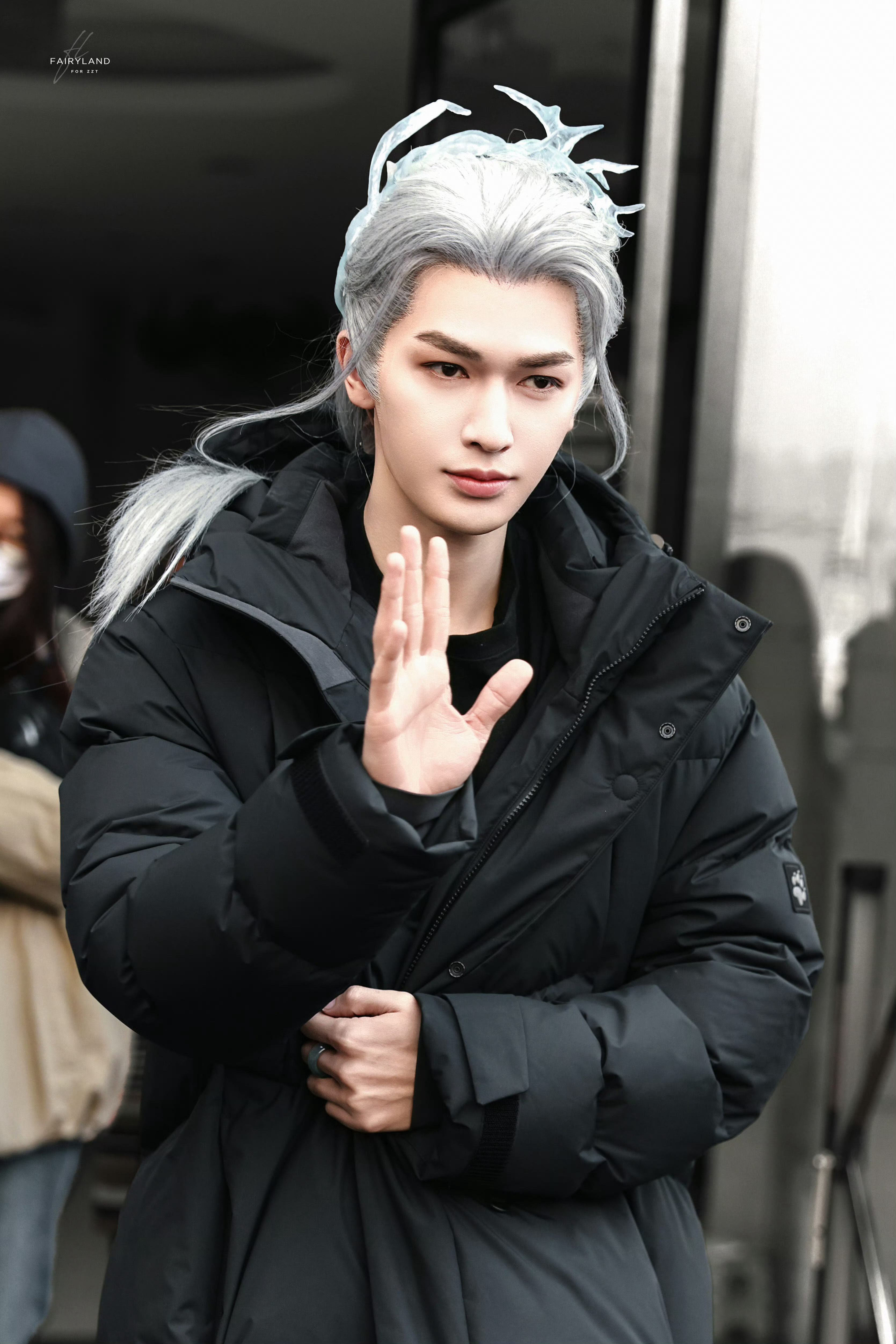 朱正廷 zzt朱正廷心间错 zzt朱正廷苏洋 “留恋富士山的樱雨雪光，却又畏惧随