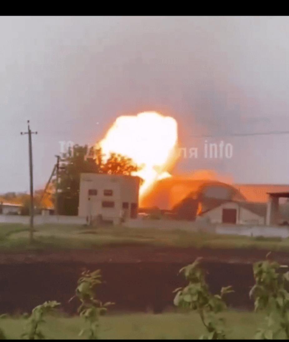 小乞丐并没有什么反无人机的丰富经验，小乞丐有的是被无人机炸的丰富经验。

阿联酋