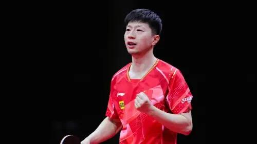 马龙宝刀不老亚锦赛男单夺冠
          樊振东状态欠佳失误不断
    