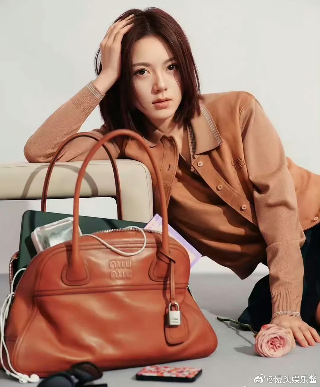 刘浩存、赵今麦miumiu品牌大片，谁赢了 