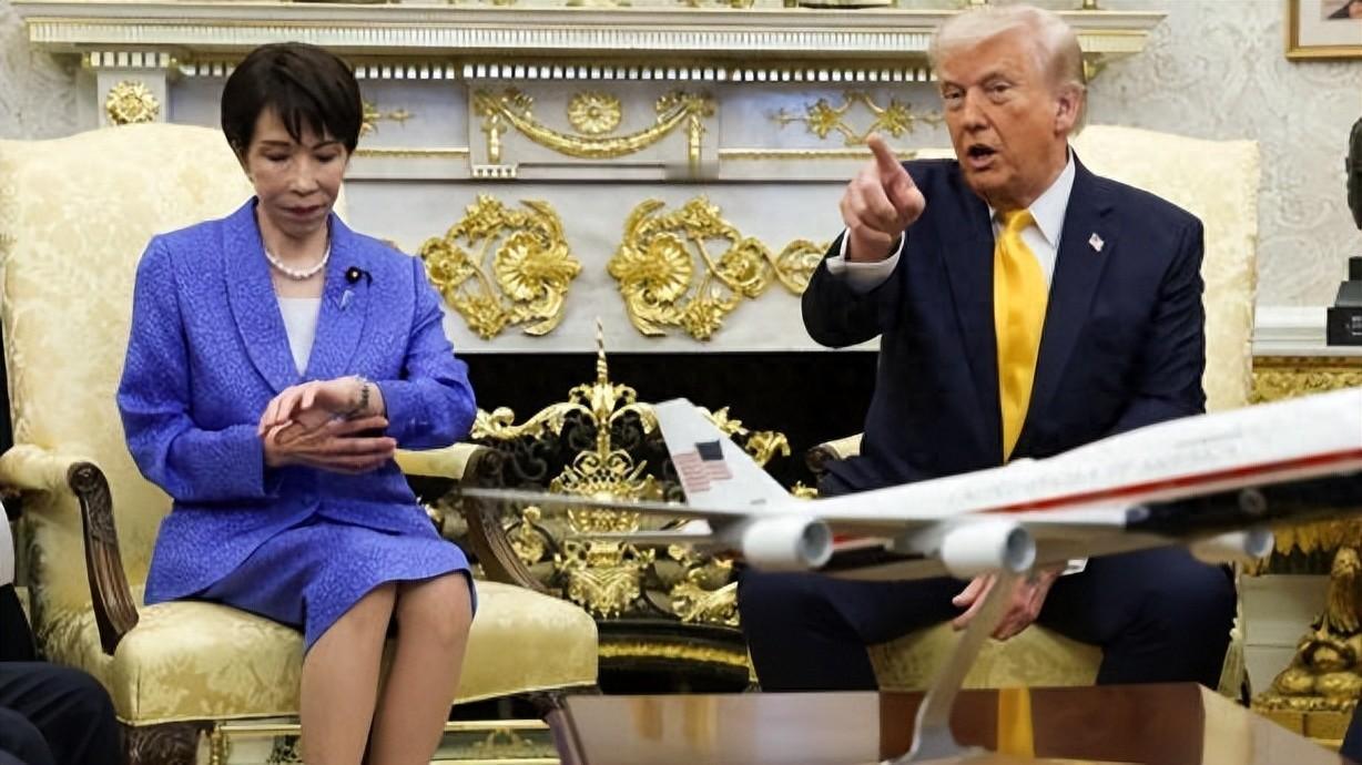 高市早苗这次再也装不住镇定了！眼见中国海基大国重器直指太平洋相关公海，她的内阁当