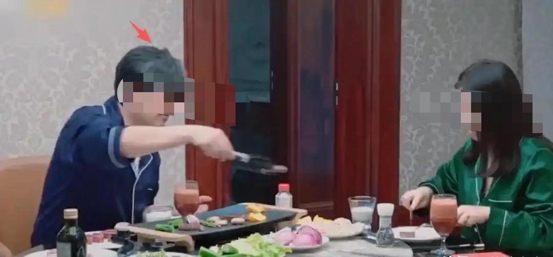 李湘全平台账号被标记“禁止关注”，并非偶然

最关键是她没有低调做人，那昂贵的包