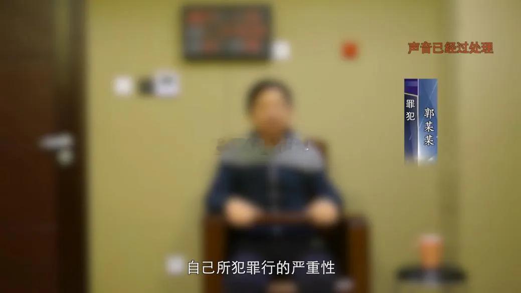 可以说是丢人又犯法，本来可能是个通报批评或者丢工作，这下直接卖国了驻外人员嫖娼遭