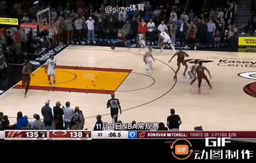 剧情也不敢这样演！米切尔0.4秒投进绝平球，不料威金斯上演0.4秒绝杀[恐惧]