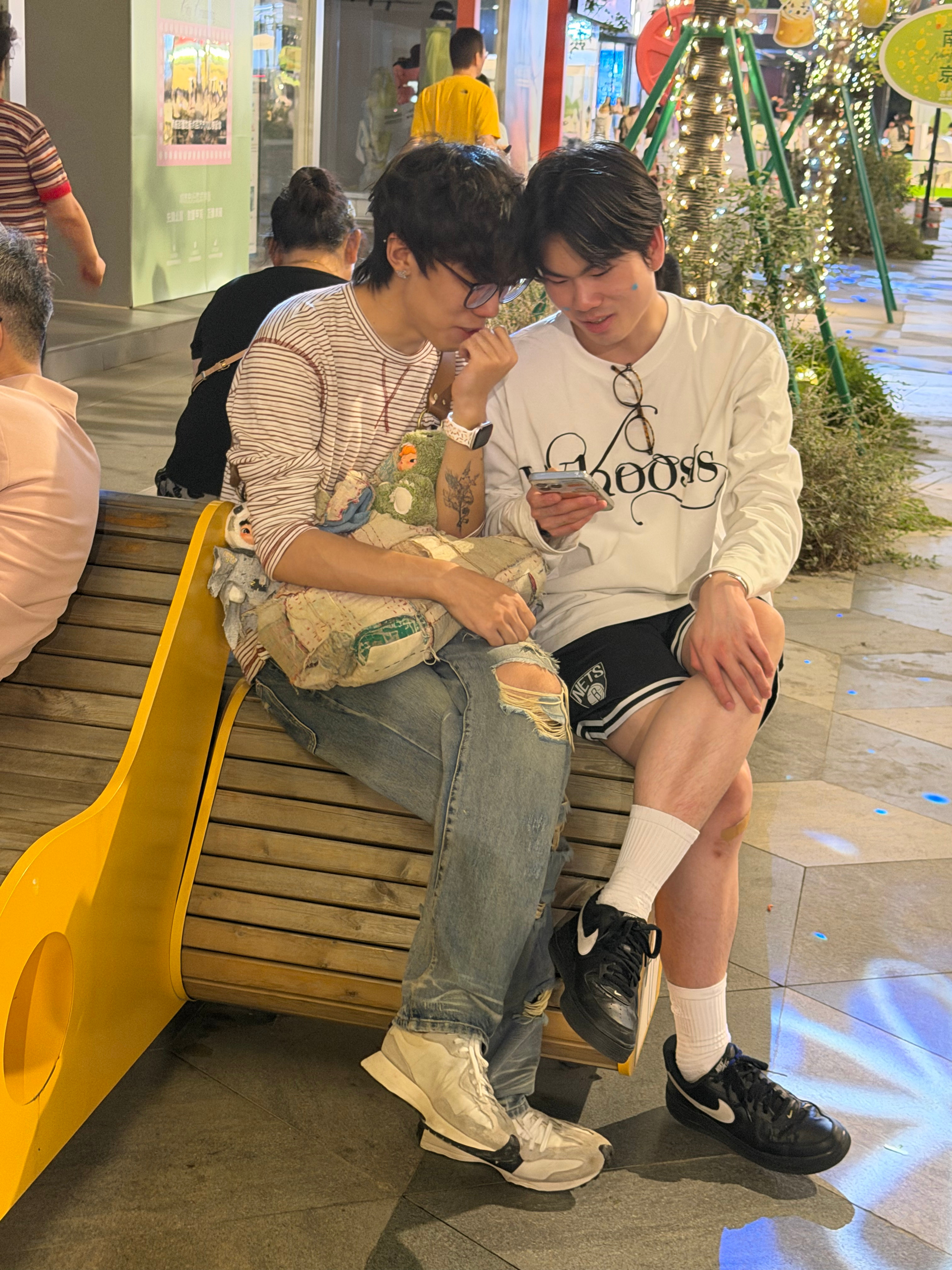 甜蜜的与爱人风里飞奔。BOYHOOD[超话]  ​​​